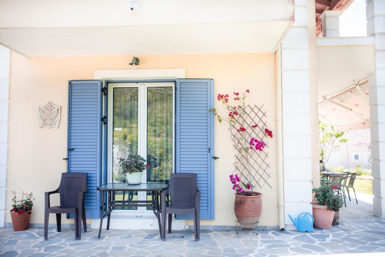 Anna Maria House Apartment Perama  Exterior foto