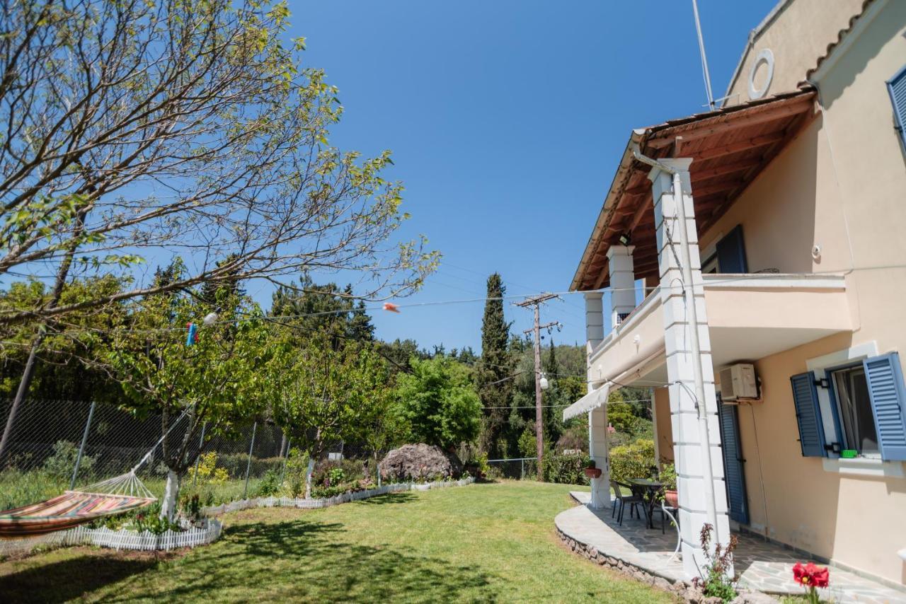 Anna Maria House Apartment Perama  Exterior foto